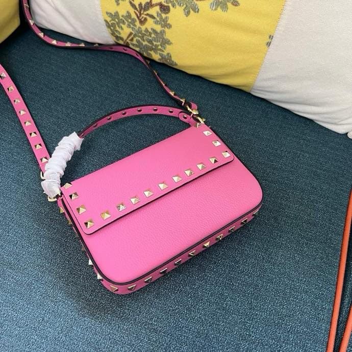 Сумка GARAVANI женская из зернистой кожи с заклёпками 19 см фото 8