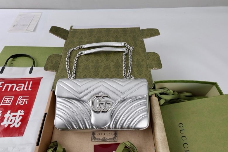 Сумка GG Marmont кожаная 26 см