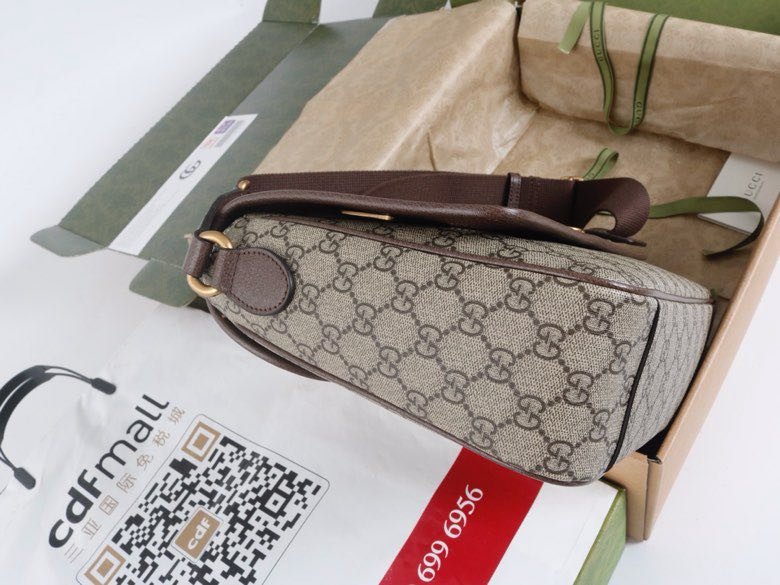 Сумка GG Supreme Tender 28 см фото 5