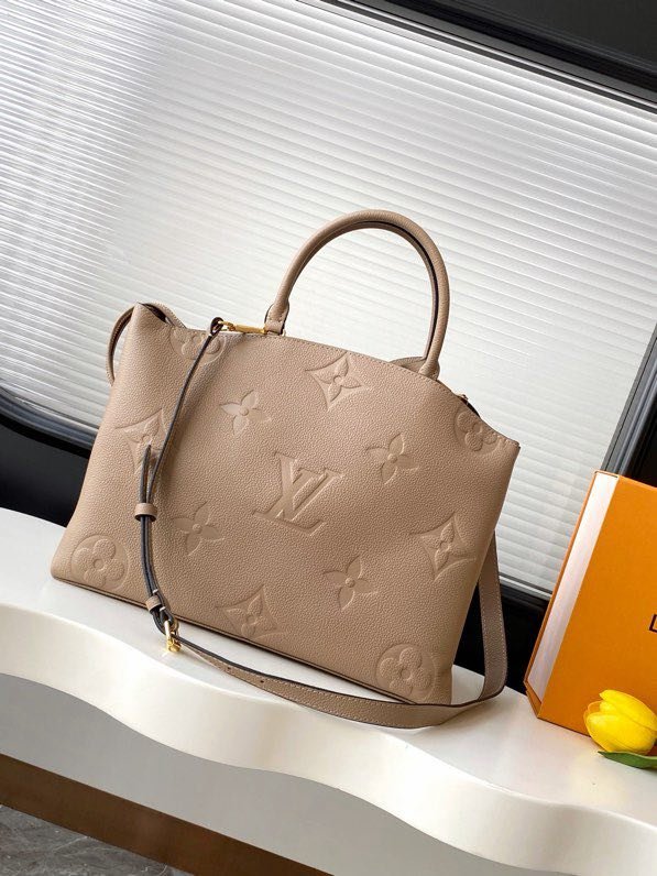 Сумка Grand Palais кожаная 34 см фото 4