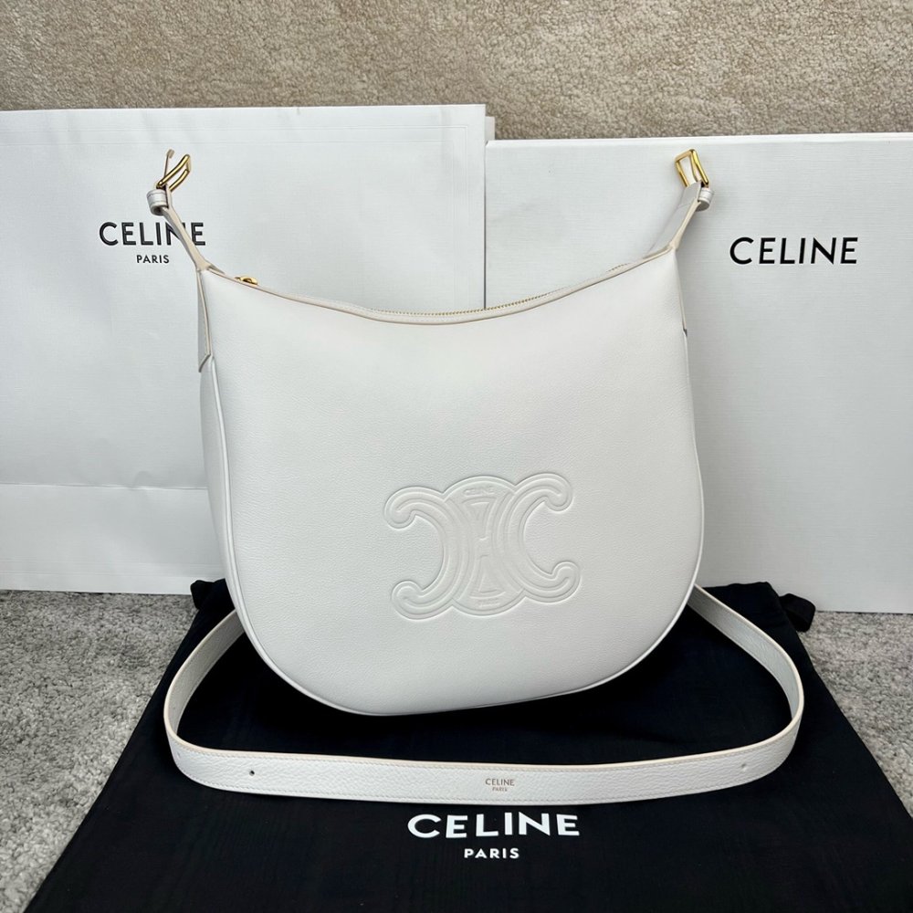 A bag HELOIS 30 cm of soft veal skin