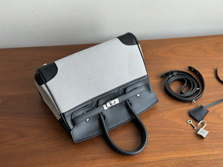 Сумка HERMES BIRKIN 25 Chestnut в коже Swfit 25 см фото 5