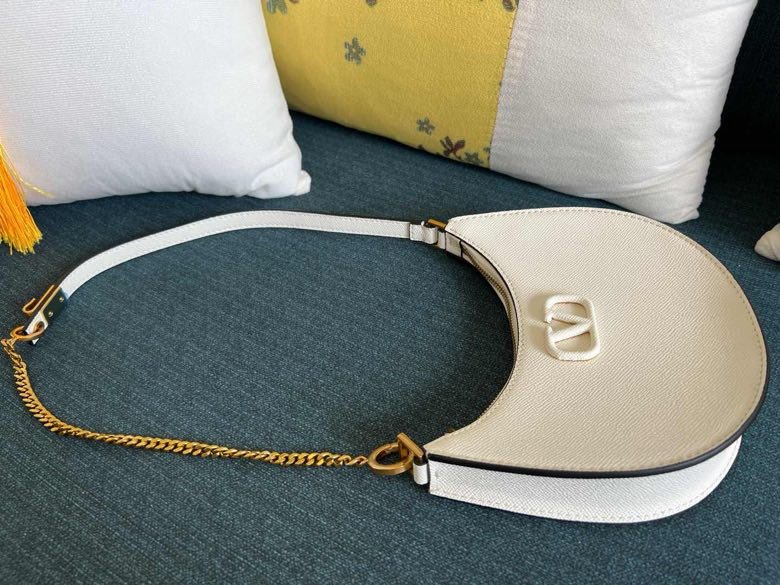 Сумка HOBO VLOGO SIGNATURE кожаная 20 см фото 4