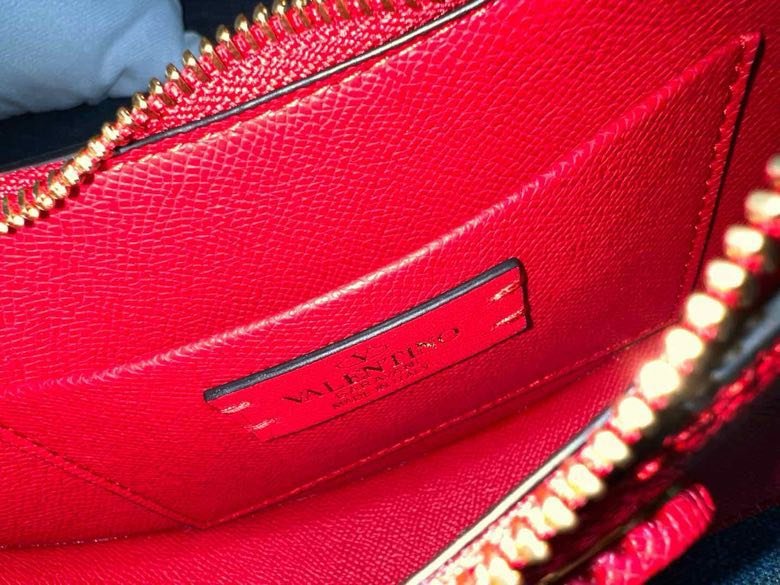 Сумка HOBO VLOGO SIGNATURE кожаная 20 см фото 9