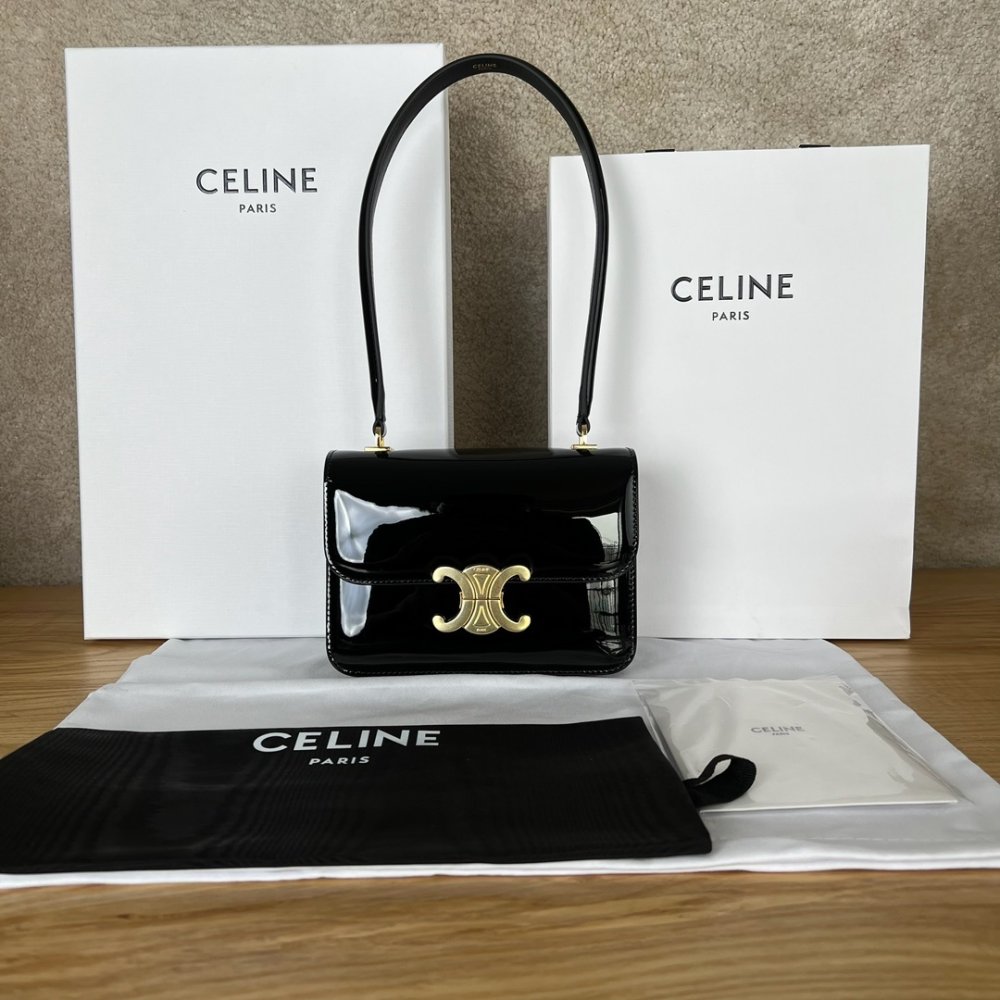 A bag of lacquered skin TEEN GARANCE