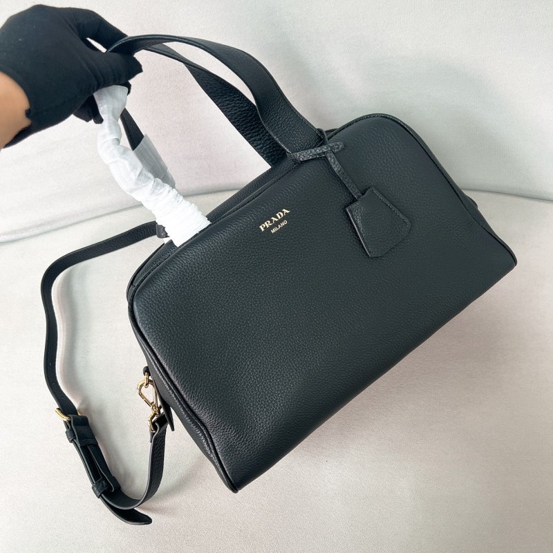 Сумка из натуральной зернистой кожи 33 см фото 2