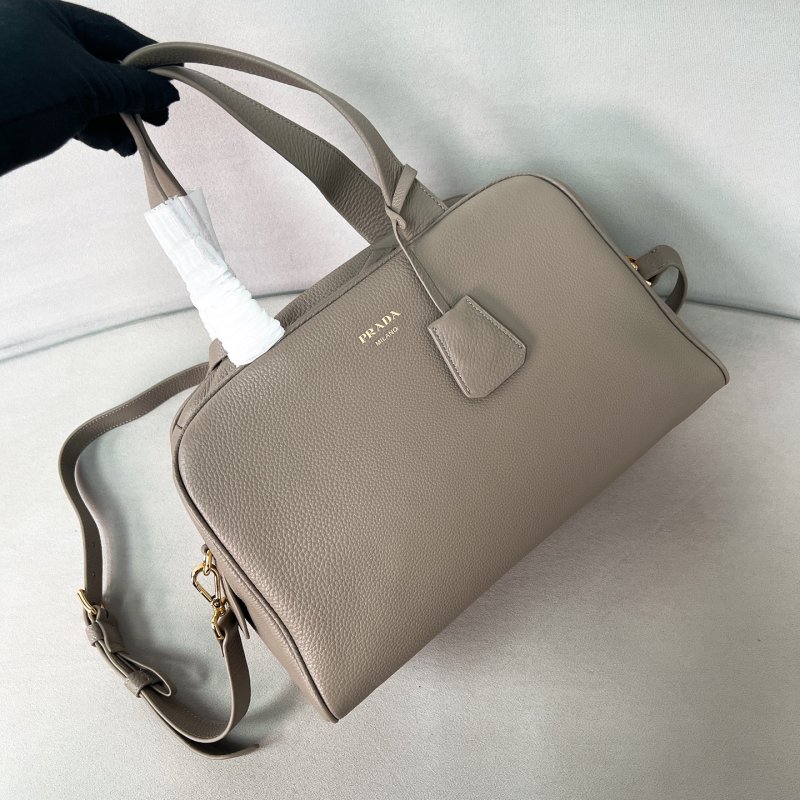 Сумка из натуральной зернистой кожи 33 см фото 2