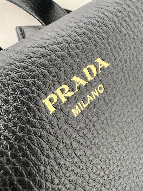 Сумка из натуральной зернистой кожи 33 см фото 6