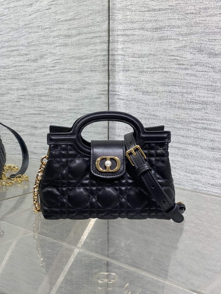 Сумка Jolie кожаная 18 см