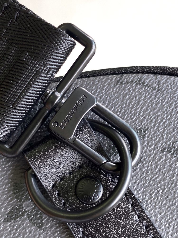 Сумка Keepall Bandouliere 45 фото 8