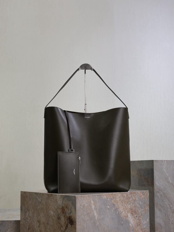 A bag hobo Bold 37 cm