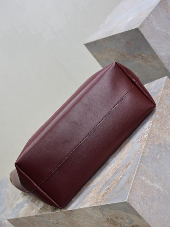 Сумка хобо Bold 37 см фото 9