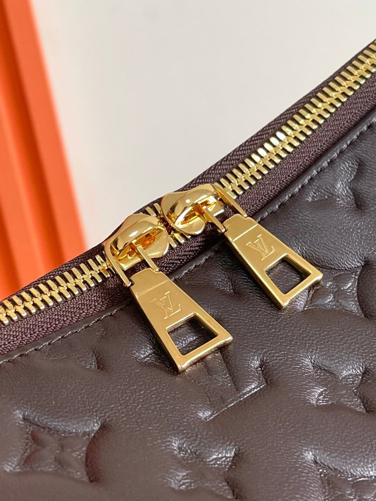 A bag hobo Coussin leather 38 cm фото 6