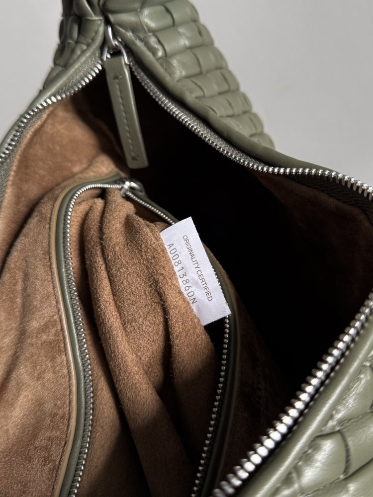 Сумка хобо из плетеной кожи 44 см фото 7