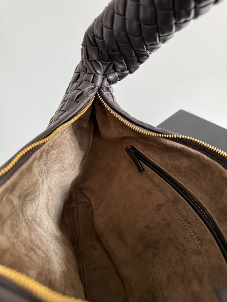 Сумка хобо из плетеной кожи 44 см фото 8