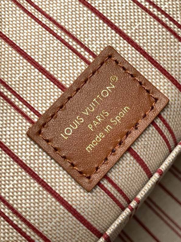 Сумка хобо Low Key 24 см фото 9