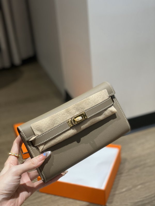 Сумка клат кожаная Kelly Pocket 19 см