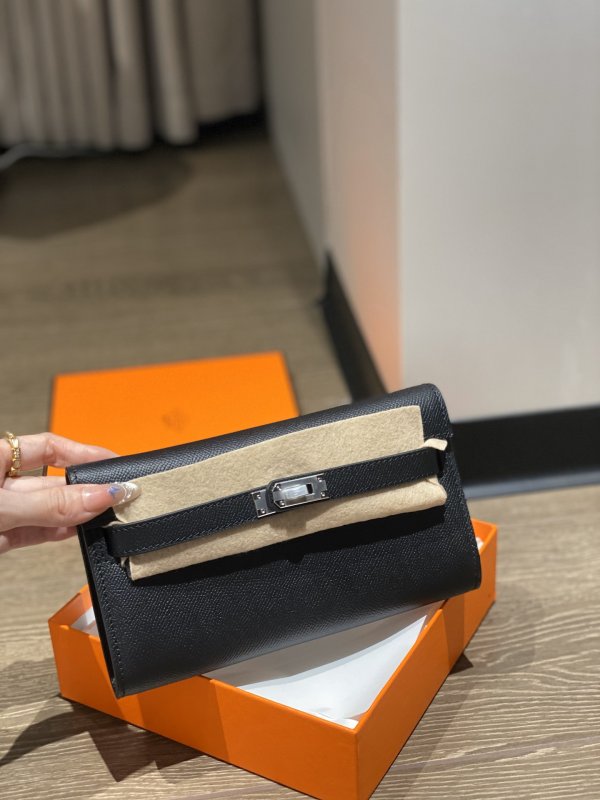 Сумка клат кожаная Kelly Pocket 19 см