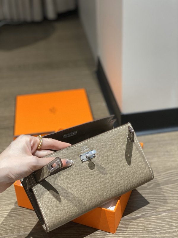 Сумка клат кожаная Kelly Pocket 19 см фото 8