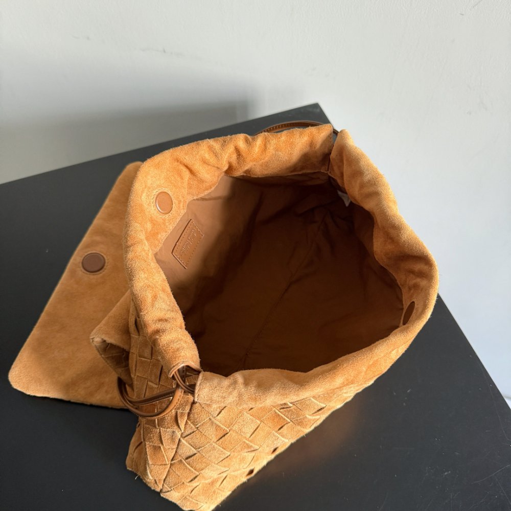 Сумка клатч Dustbag Giorno из плетеной замши 33 см фото 7