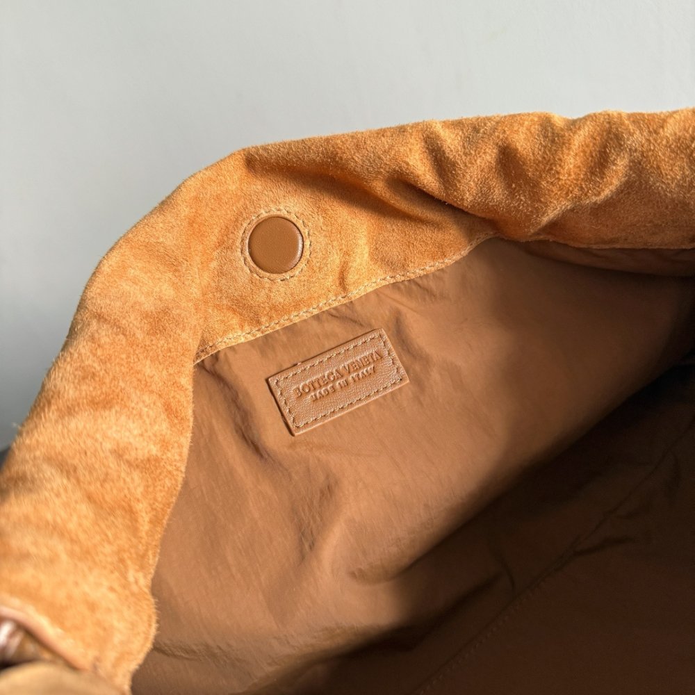 Сумка клатч Dustbag Giorno из плетеной замши 33 см фото 8