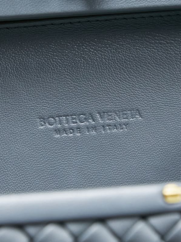 A bag clutch Intrecciato Knot 20 cm фото 2