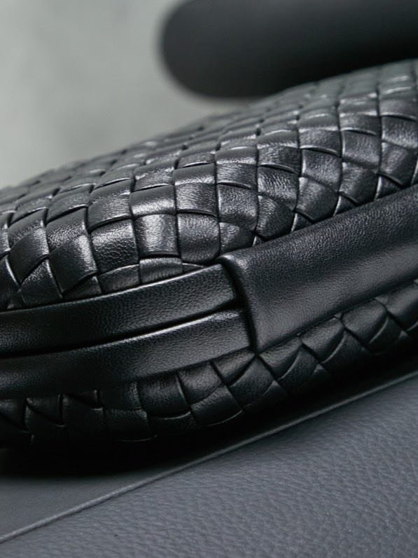 Сумка клатч Intrecciato Knot 20 см фото 3