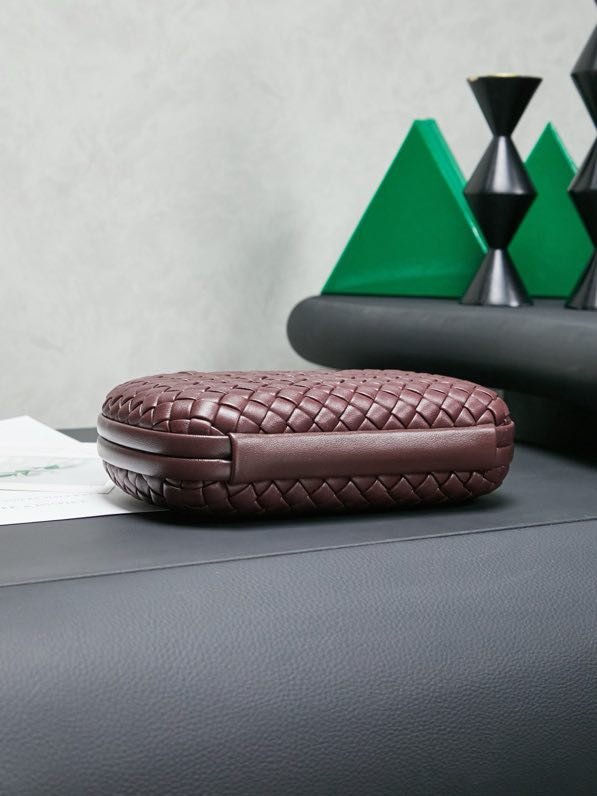 Сумка клатч Intrecciato Knot 20 см фото 7