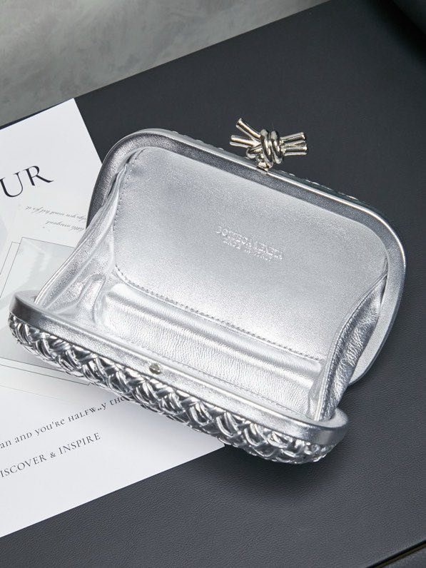 Сумка клатч Intrecciato Knot 20 см фото 7