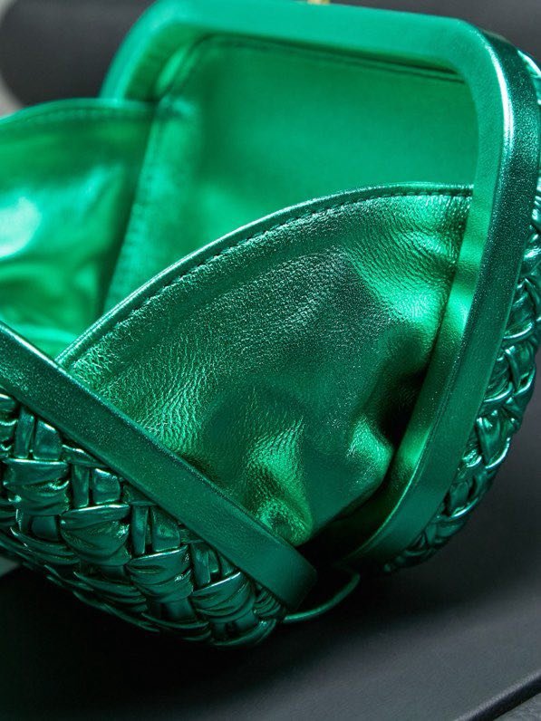 Сумка клатч Intrecciato Knot 20 см фото 8