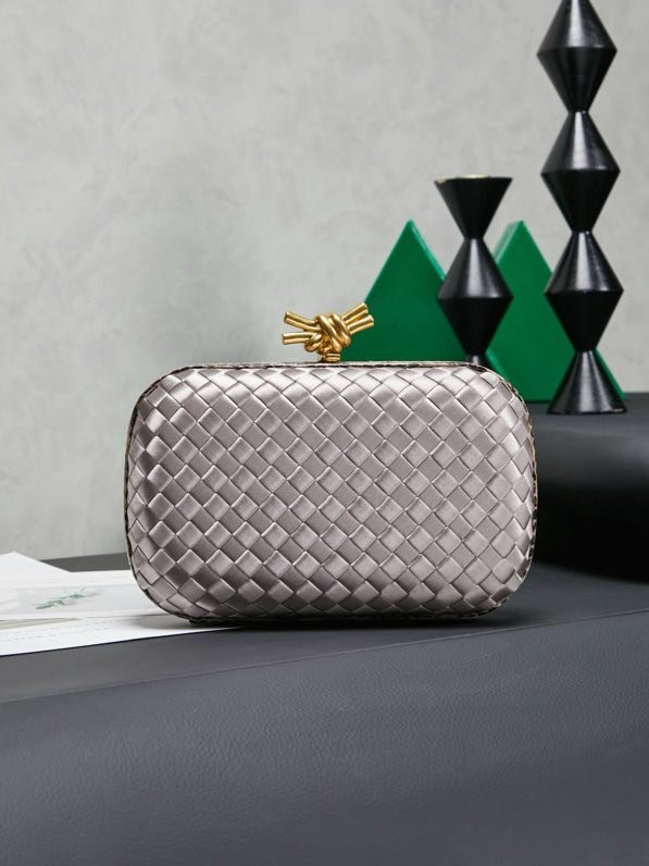 Сумка клатч Knot 20 см (отделка из змеиной кожи)