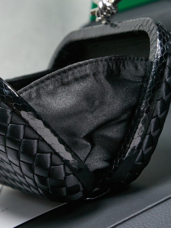 Сумка клатч Knot 20 см (обробка з зміїної шкіри) фото 2