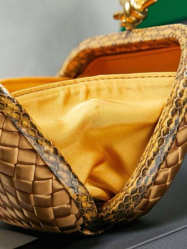 Сумка клатч Knot 20 см (отделка из змеиной кожи) фото 5