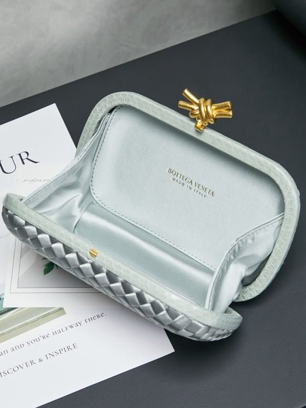 Сумка клатч Knot 20 см (отделка из змеиной кожи) фото 6