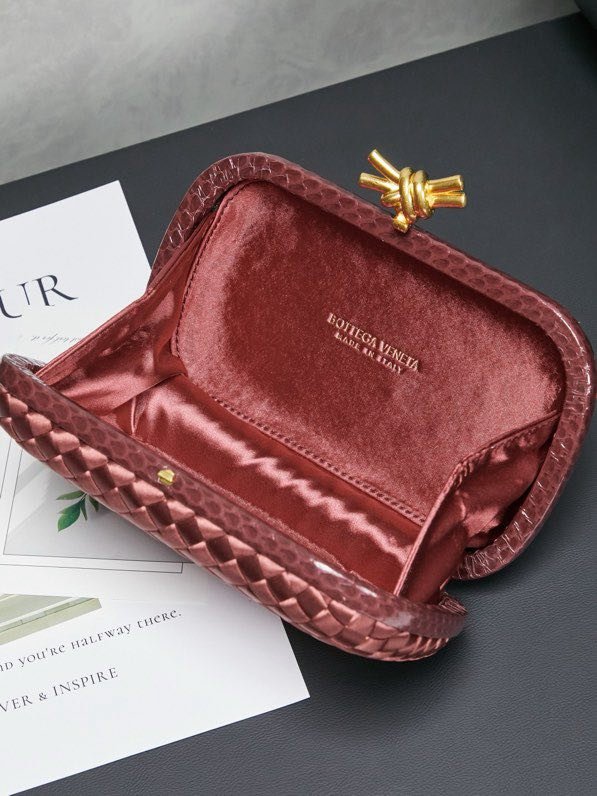 Сумка клатч Knot 20 см (отделка из змеиной кожи) фото 7