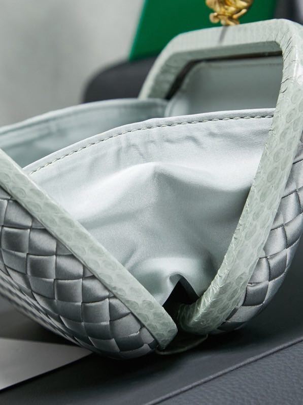 Сумка клатч Knot 20 см (отделка из змеиной кожи) фото 7