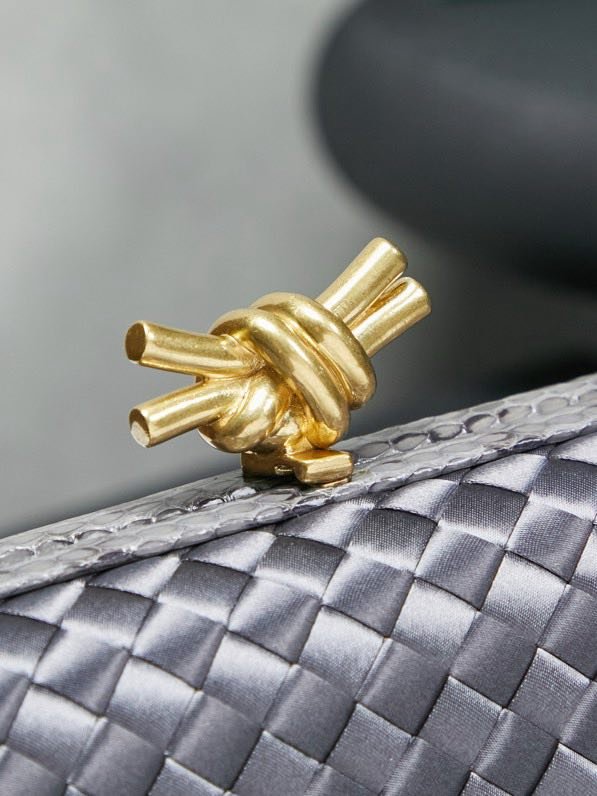 Сумка клатч Knot 20 см (отделка из змеиной кожи) фото 7