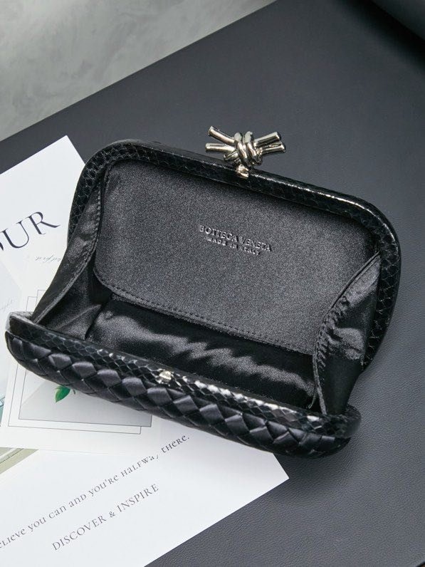 Сумка клатч Knot 20 см (обробка з зміїної шкіри) фото 8