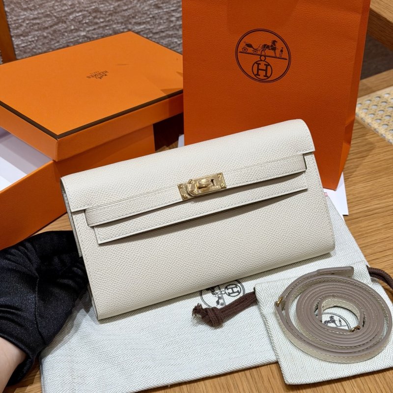 A bag clutch leather Kelly to go 19 cm at skin Epsom