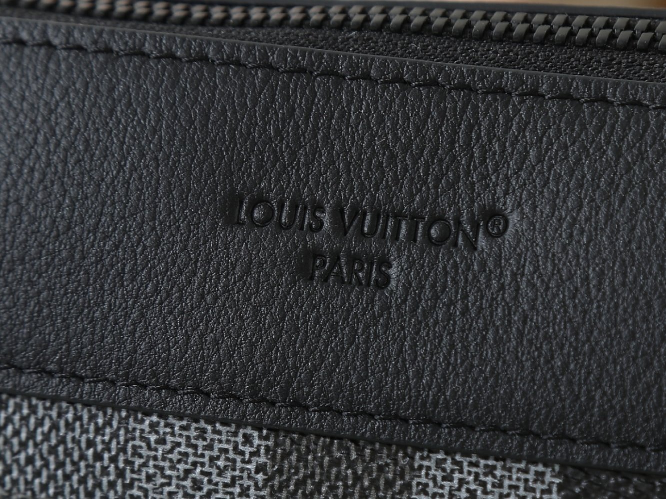 Сумка клатч Pochette Voyage Souple 30 см фото 5