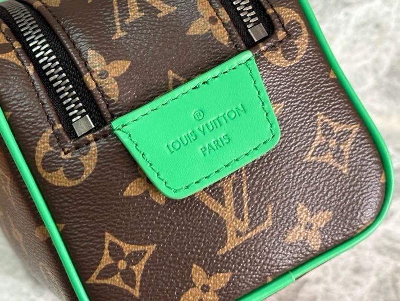 Сумка косметичка Dopp Kit 18 фото 4