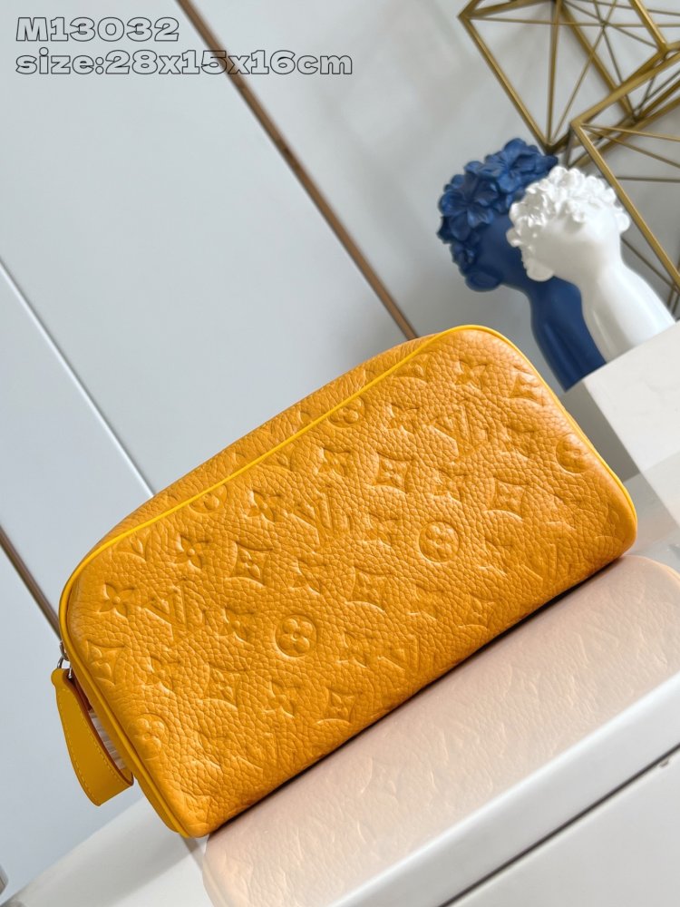 Сумка косметичка Dopp Kit