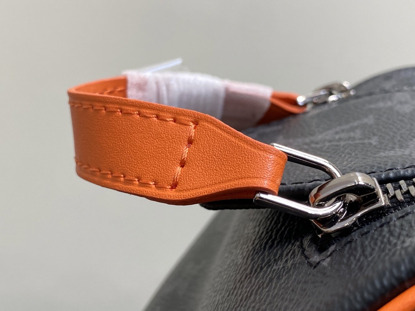 A bag beautician Dopp Kit фото 7