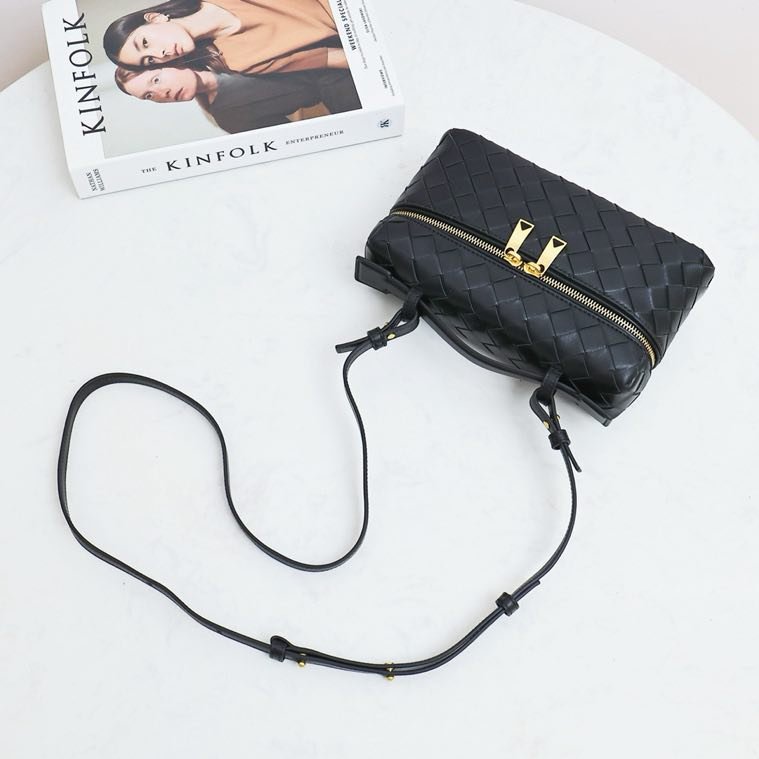 Сумка косметичка кожаная Bang Bang 22 см фото 4