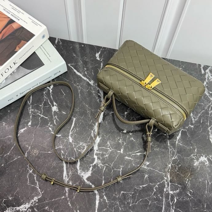 Сумка косметичка кожаная Bang Bang 22 см фото 5