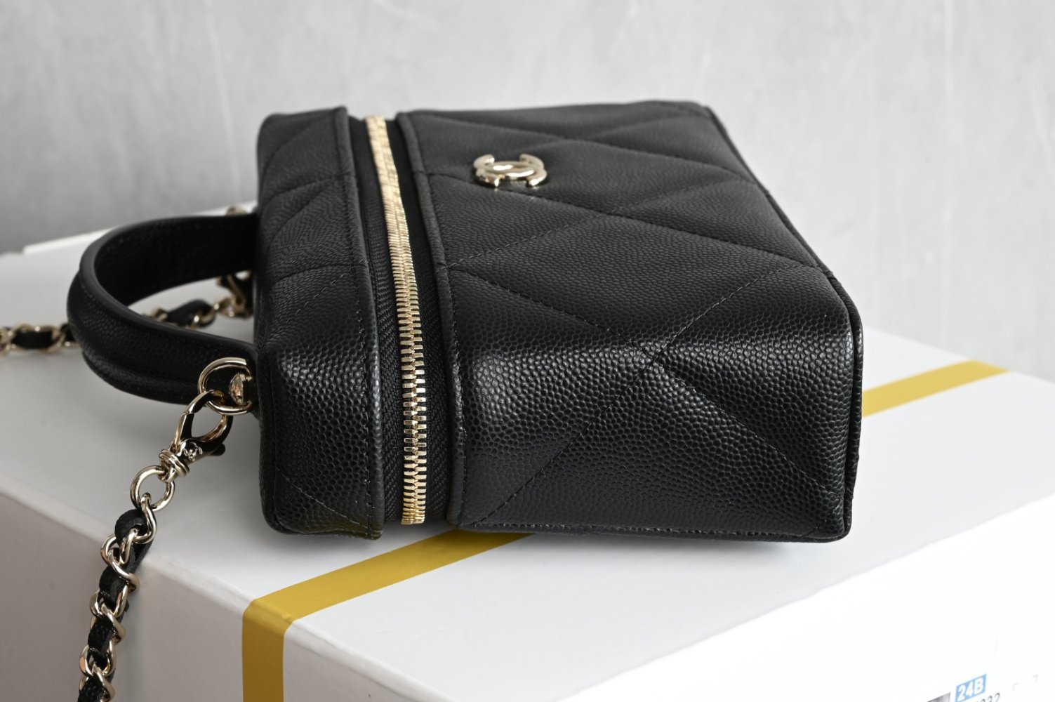 Сумка косметичка шкіряна Chanel 25K 19 см фото 4