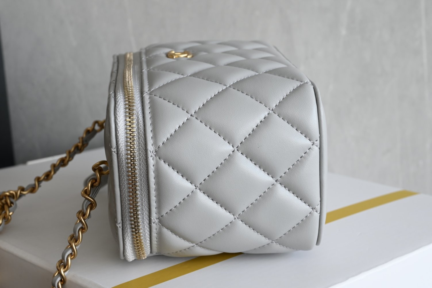 Сумка косметичка кожаная Chanel 25K 19 см фото 4