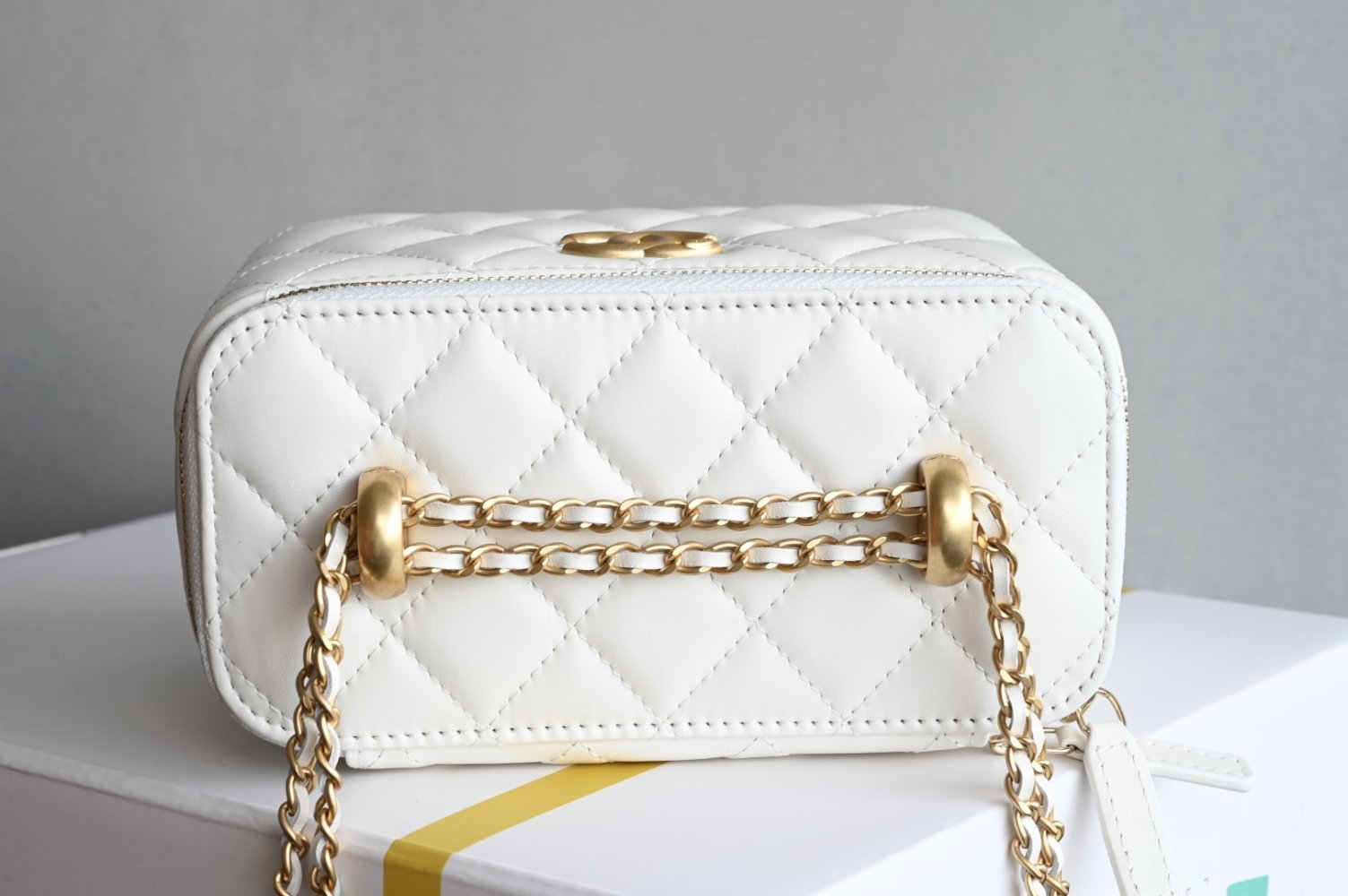 Сумка косметичка шкіряна Chanel 25S 17 см фото 5