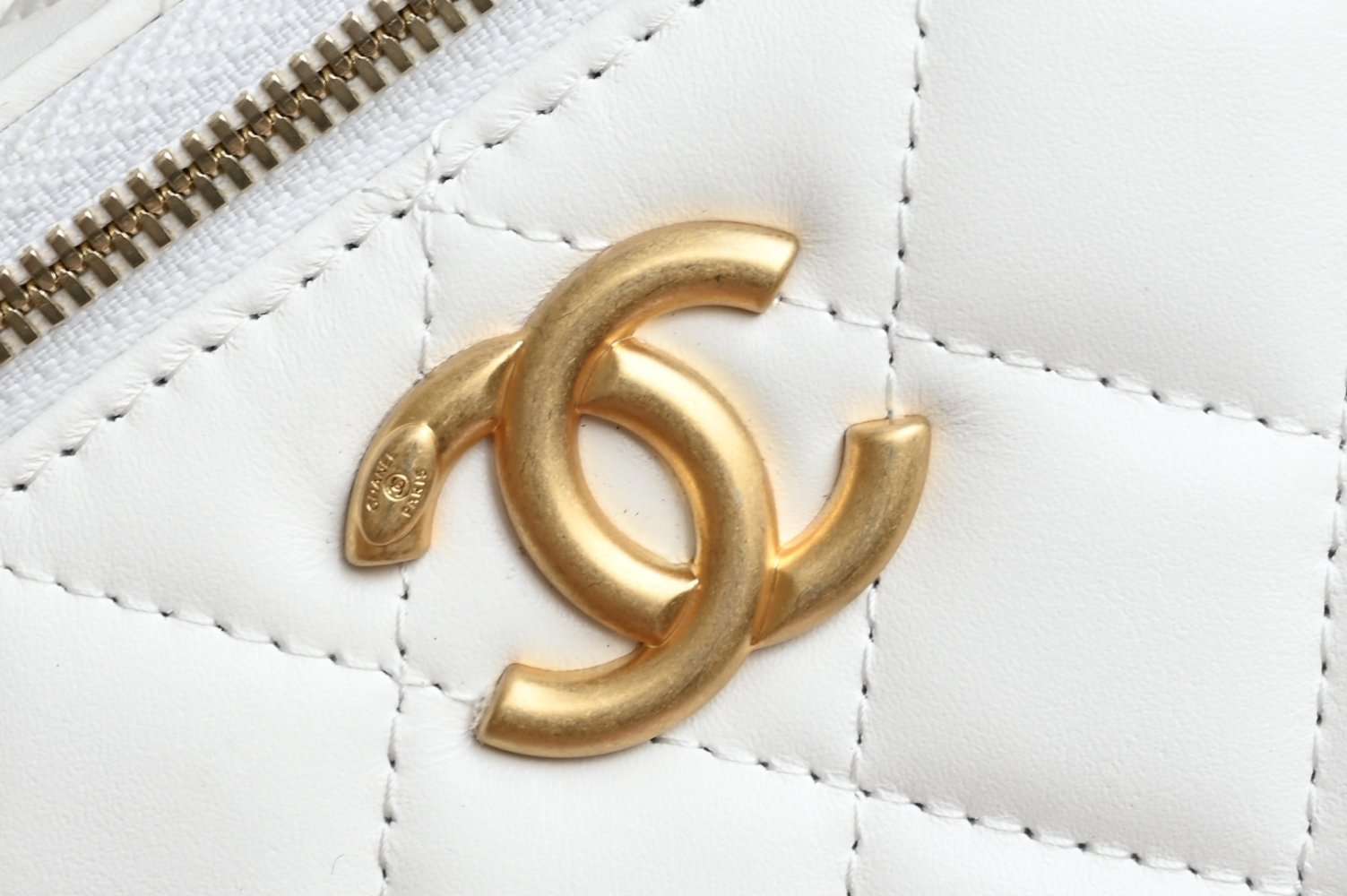 Сумка косметичка шкіряна Chanel 25S 17 см фото 6