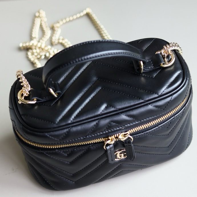 A bag beautician leather women's 19 cm фото 4